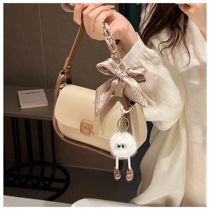 Popular Shoulder Bag Girl Autumn One-shoulder Messenger Bag+ Small Pendant Magnetic Buckle Shoulder Bag with Scarf Bow Weaven