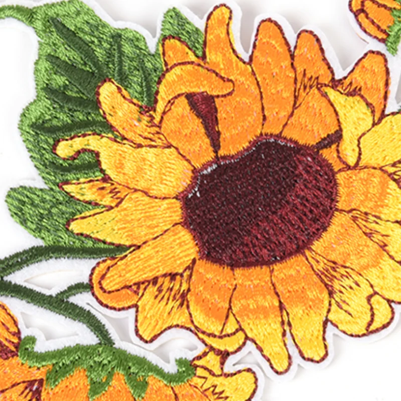

Вышитая нашивка с изображением подсолнуха для одежды, декоративная нашивка для одежды и аксессуаров.