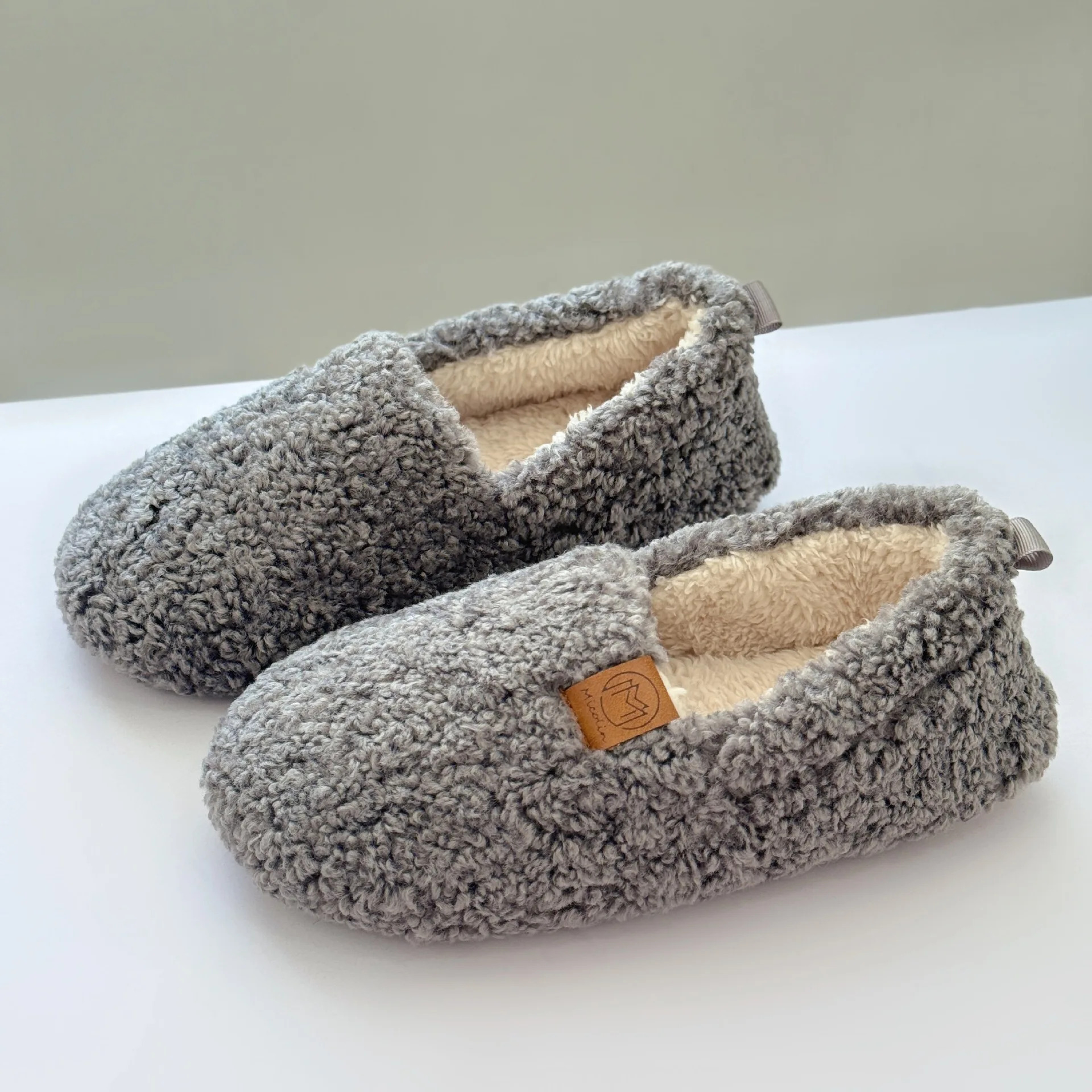 

Thickened Fleece Memory Foam Slippers Winter Warm Foot Adult Postpartum Shoes Wholesale Cotton Footwear