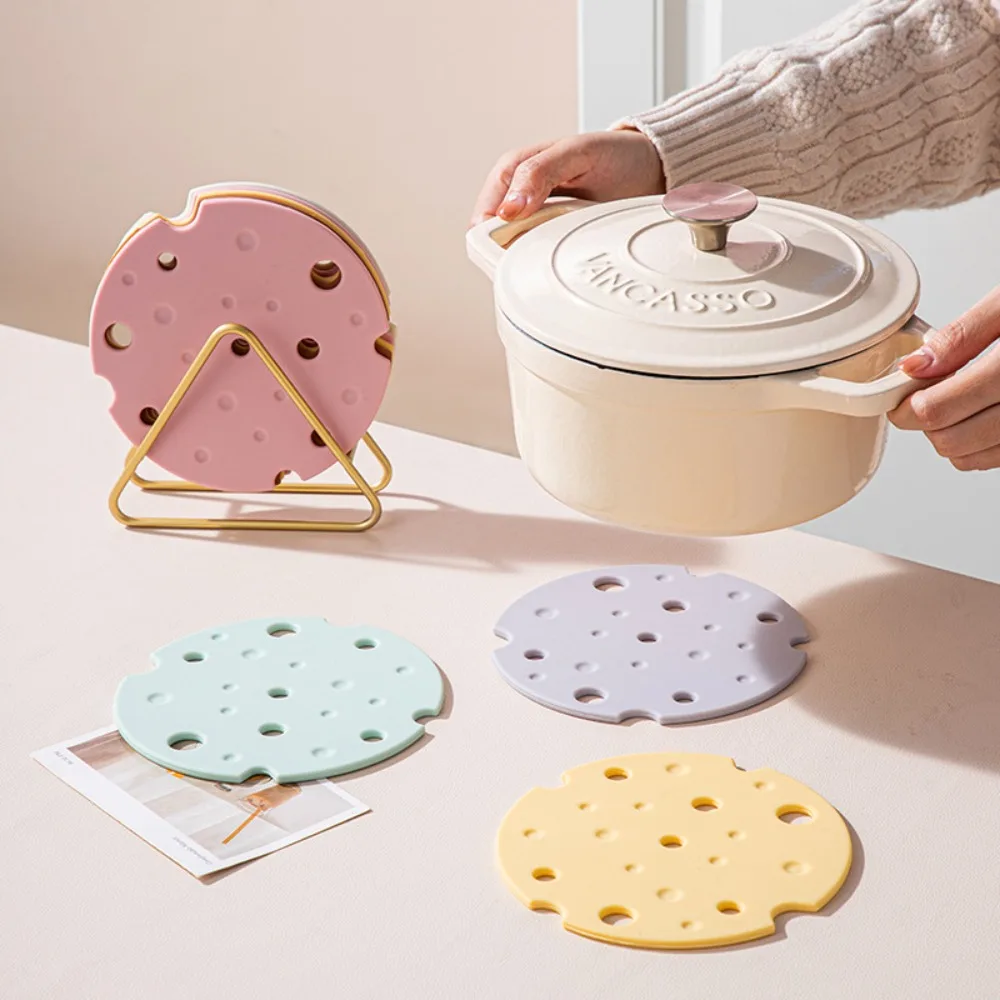 Pot Holders Silicone Cream Insulation Pad Heat-resistant Round Tableware Pads Classical Fashionable Coaster Dormitory