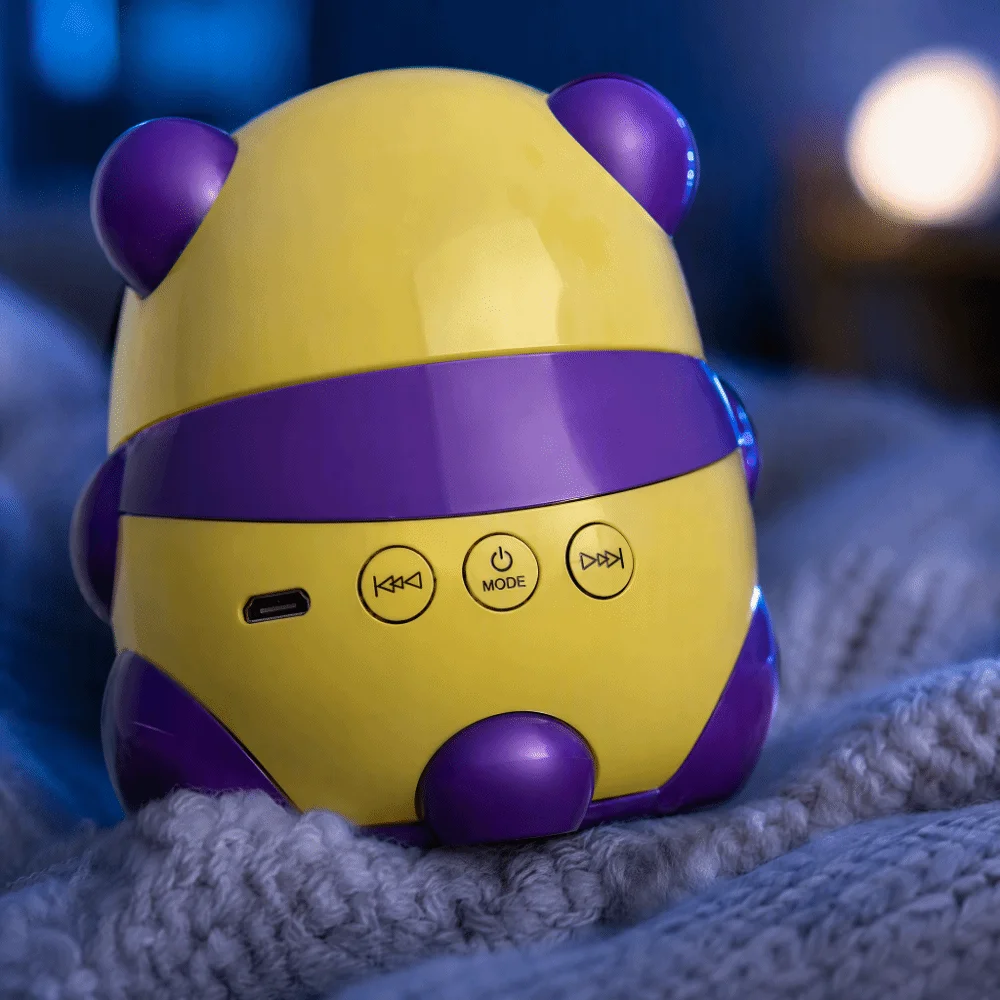 Creative Starry Sky Projector Night Light Portable Built-in Bluetooth Speaker Night Light Compact Soft Starry Patterns
