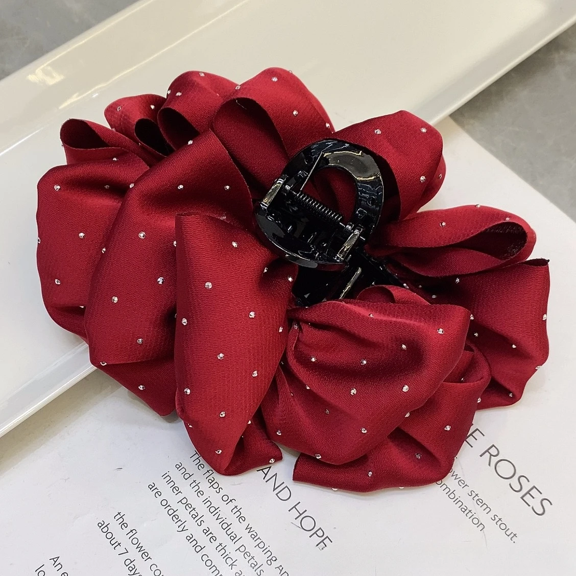 Modische Haarklammer, einzigartiges Design, Strass-Accessoire, elegante Hai-Klaue, Schmetterlingsknoten, Damen-Haar-Accessoire, Haarklammer – Detail 13