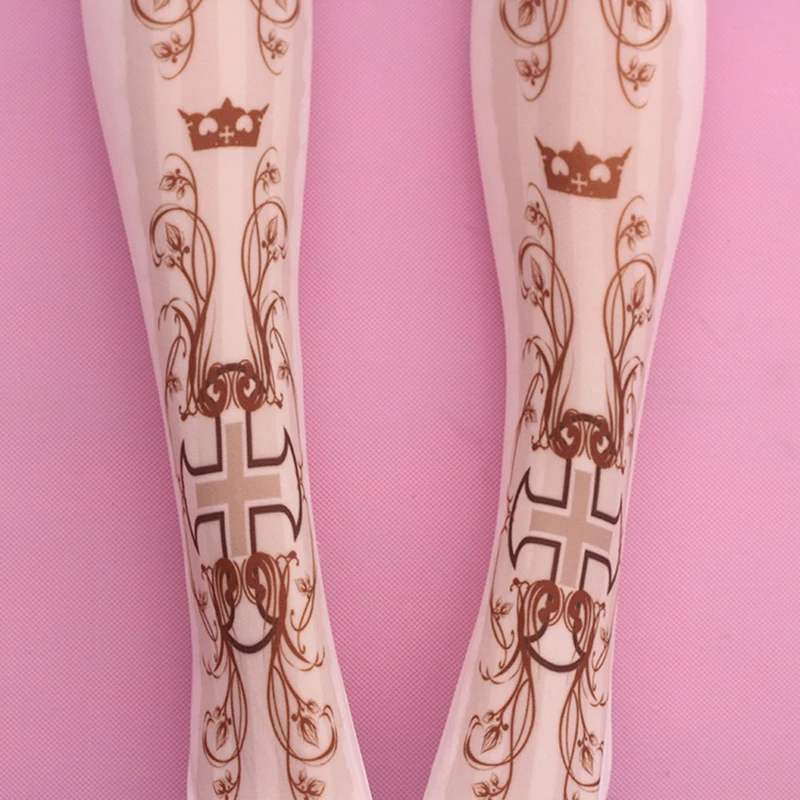 Japanese pink bow strawberry print stockings two-dimensional sweet girl knee socks friends party campus students wear stockings