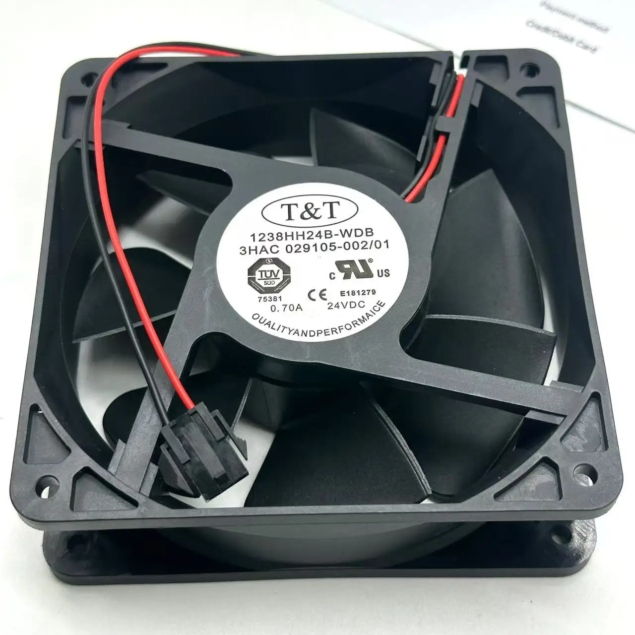 T&T 1238HH24B-WDB DC 24V 0.70A 120x120x32mm 2-Wire Server Cooling Fan