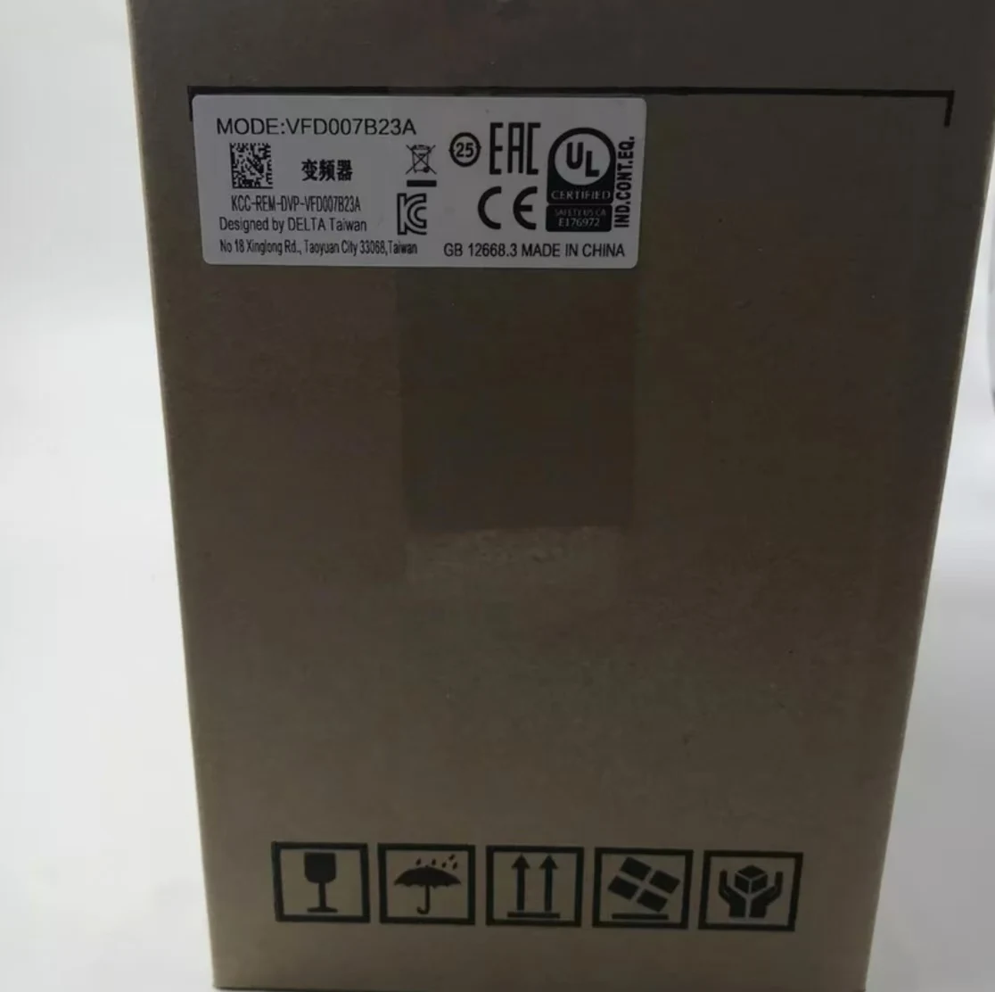 주파수 변환기 VFD007B23A VFD007EL21A 새로운 원본