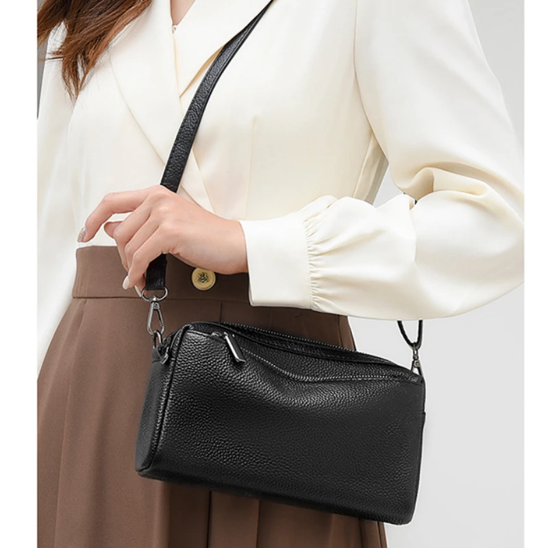 Genuine Leather Women's Phone Bag Single Shoulder Crossbody Bag Ladies' Lightweight Soft Leather Fashionable Small Purse