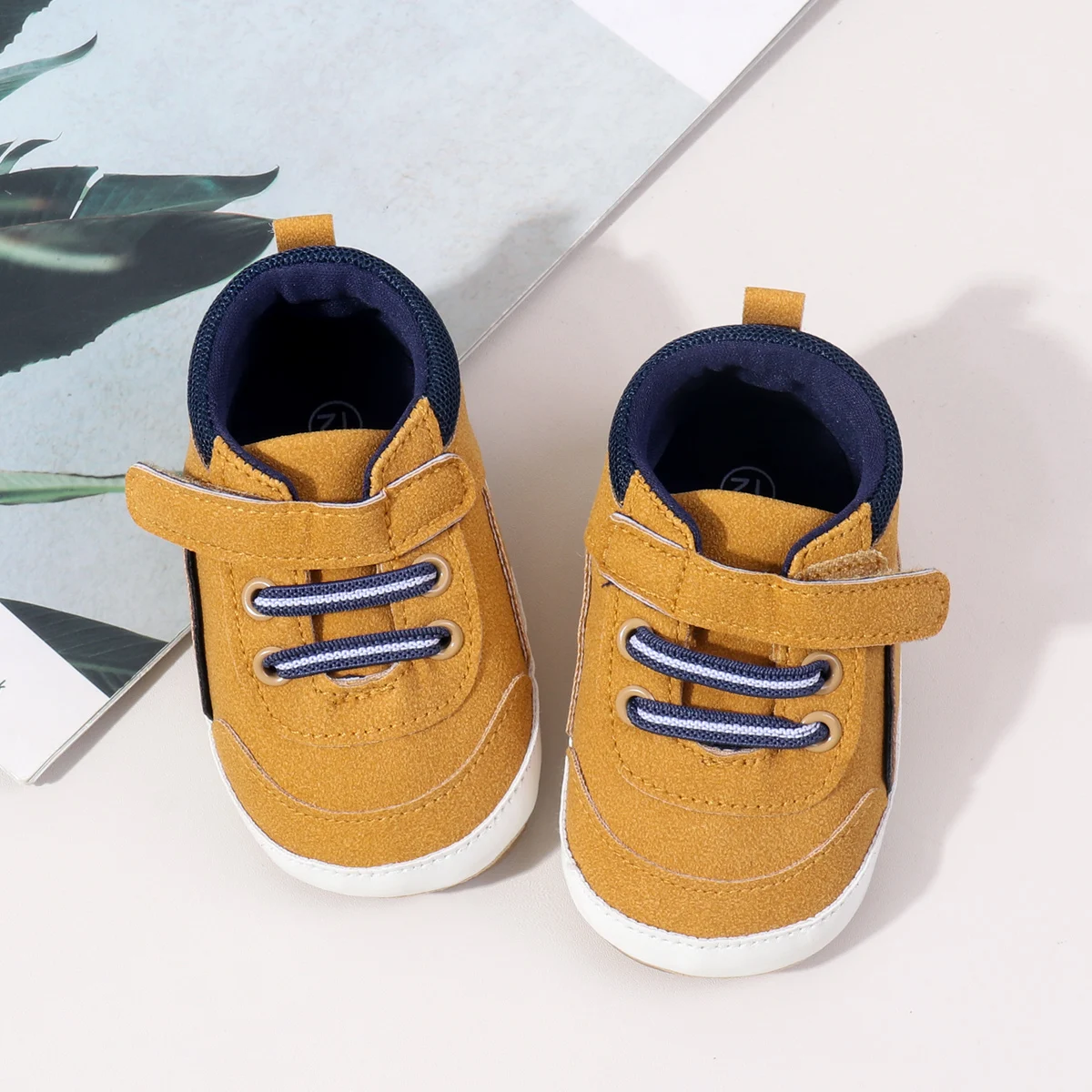 2025 Spring and Autumn Baby Boys and Girls Fashion Design TPR Sole Anti Slip Shoes High Quality Comfortable Prewalker Shoes