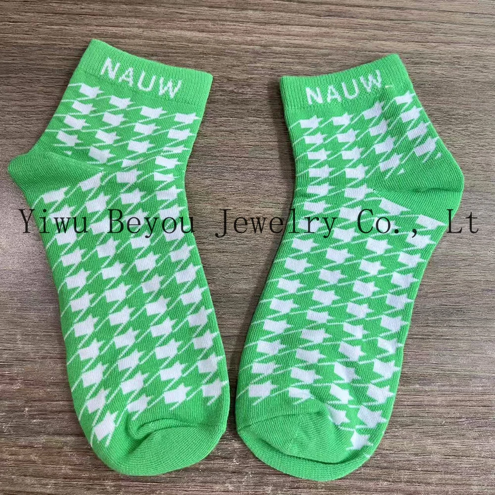 

3 пары носков NAUW в зеленую и белую клетку