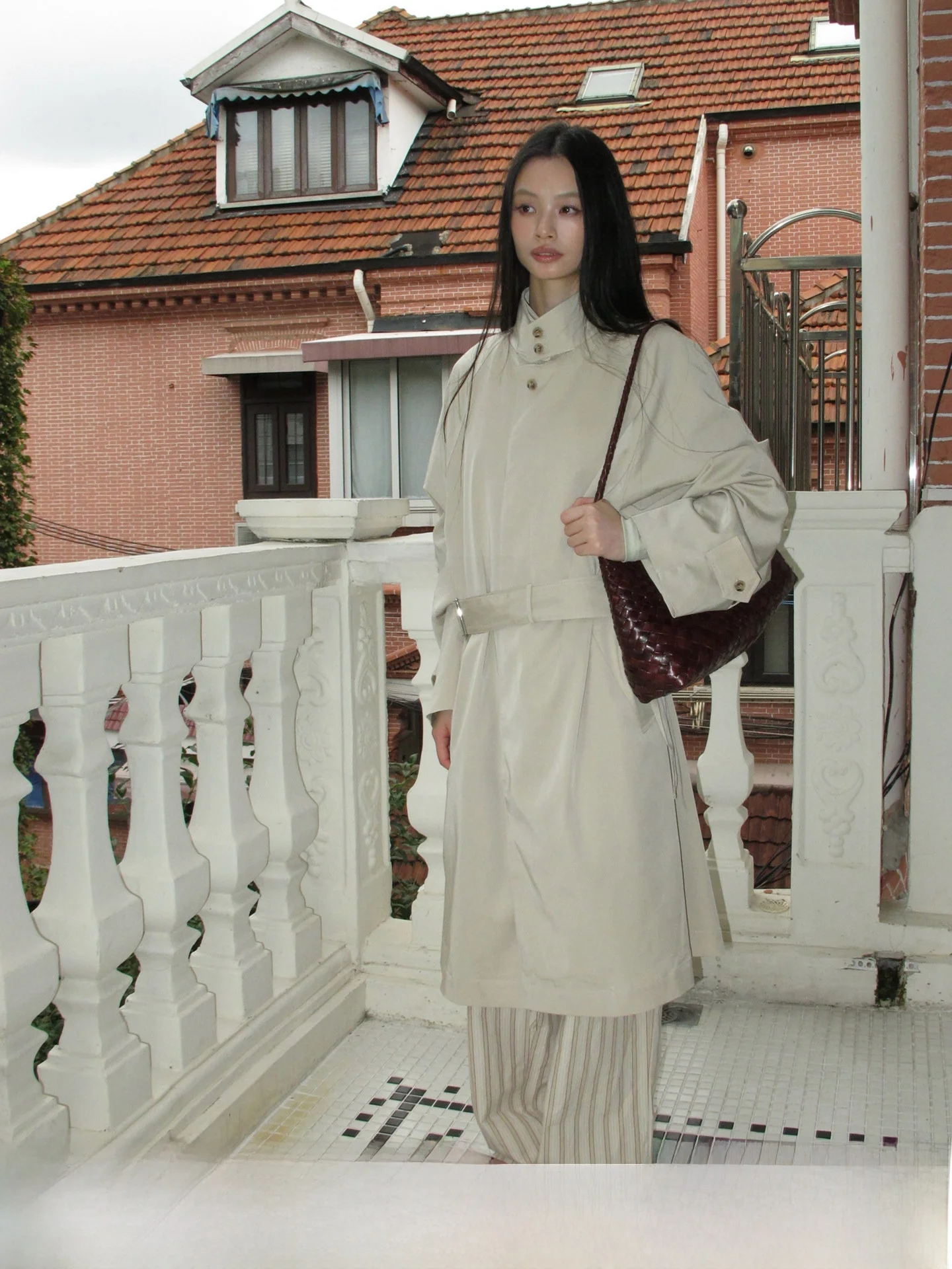 

Красная ветровка Rojo Oscuro k Red nt Beau Waterfall свободного кроя средней длины для женщин, стильная, для повседневной носки...