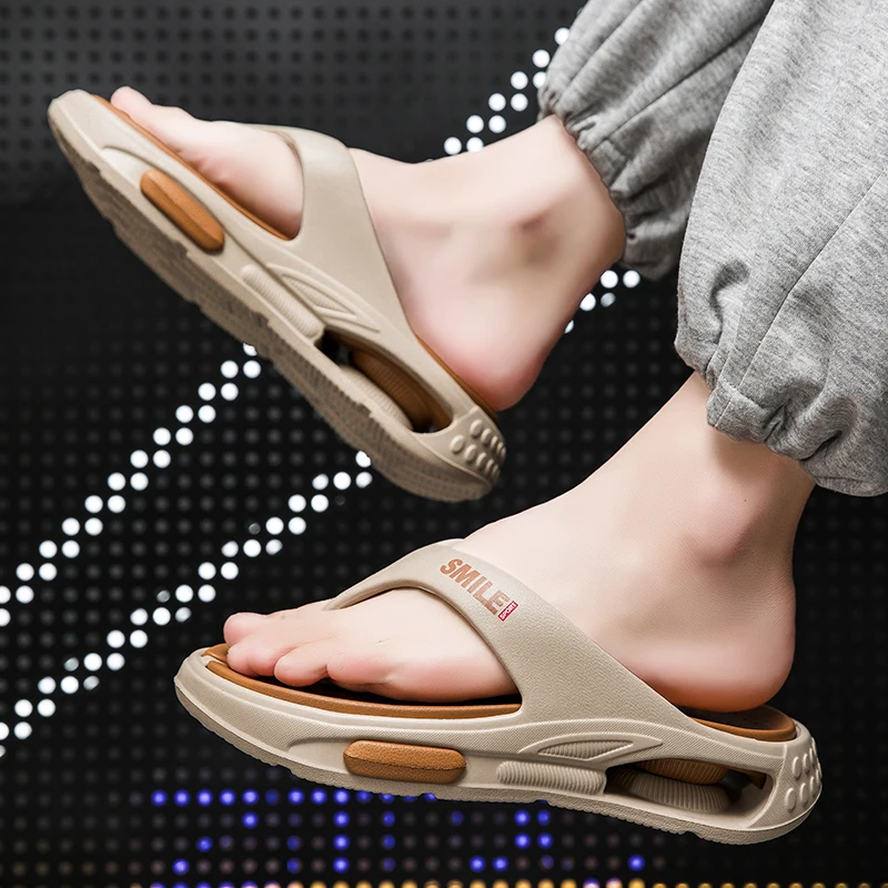 Summer Men's Flip Flops Outdoor Indoor Slippers Soft Comfortable Shoes Fashion Men Beach Sandals Non-slip Home Male Slippers view 4