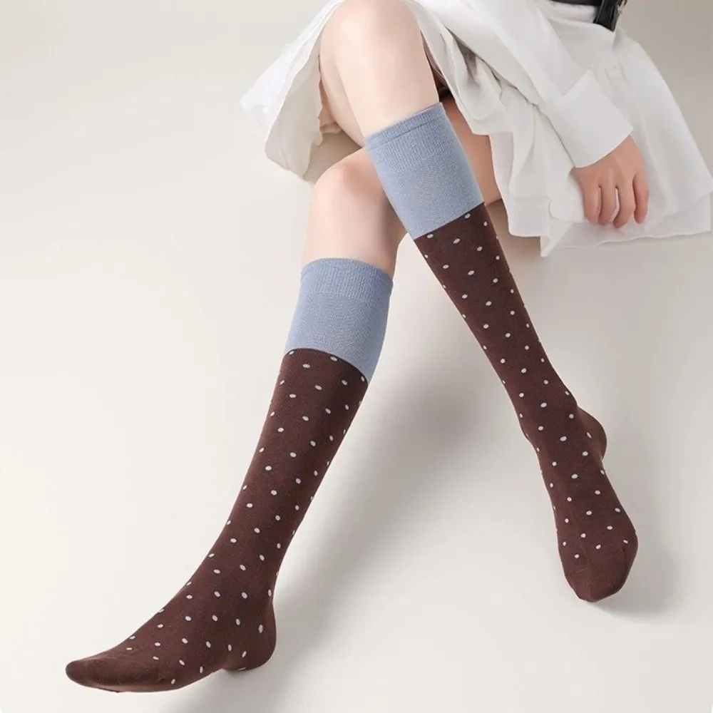 الحلو الكورية نمط الجوارب الطويلة اللون مطابقة جوارب النساء المرنة جوارب الركبة القطنية النساء