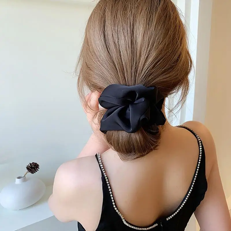 Banda elástica de seda para el cabello para mujer, coleteros grandes y elegantes de satén de Color sólido, lazos para el cabello, accesorios para el cabello para mujer