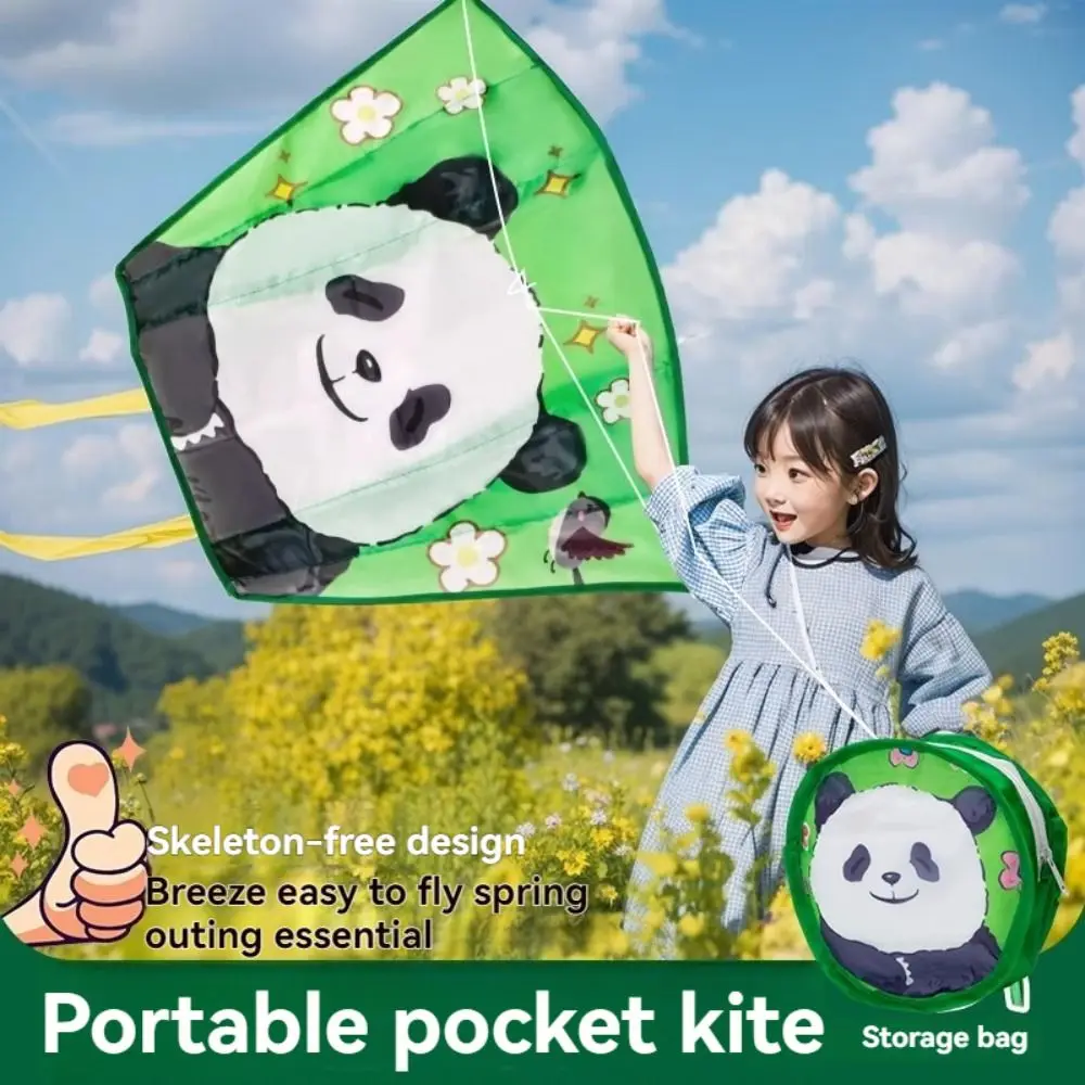 Cometa de bolsillo sin marco para salida de primavera, fácil de volar, cometas de viento de Panda de dibujos animados de mano, línea de cometa portátil de 50 metros