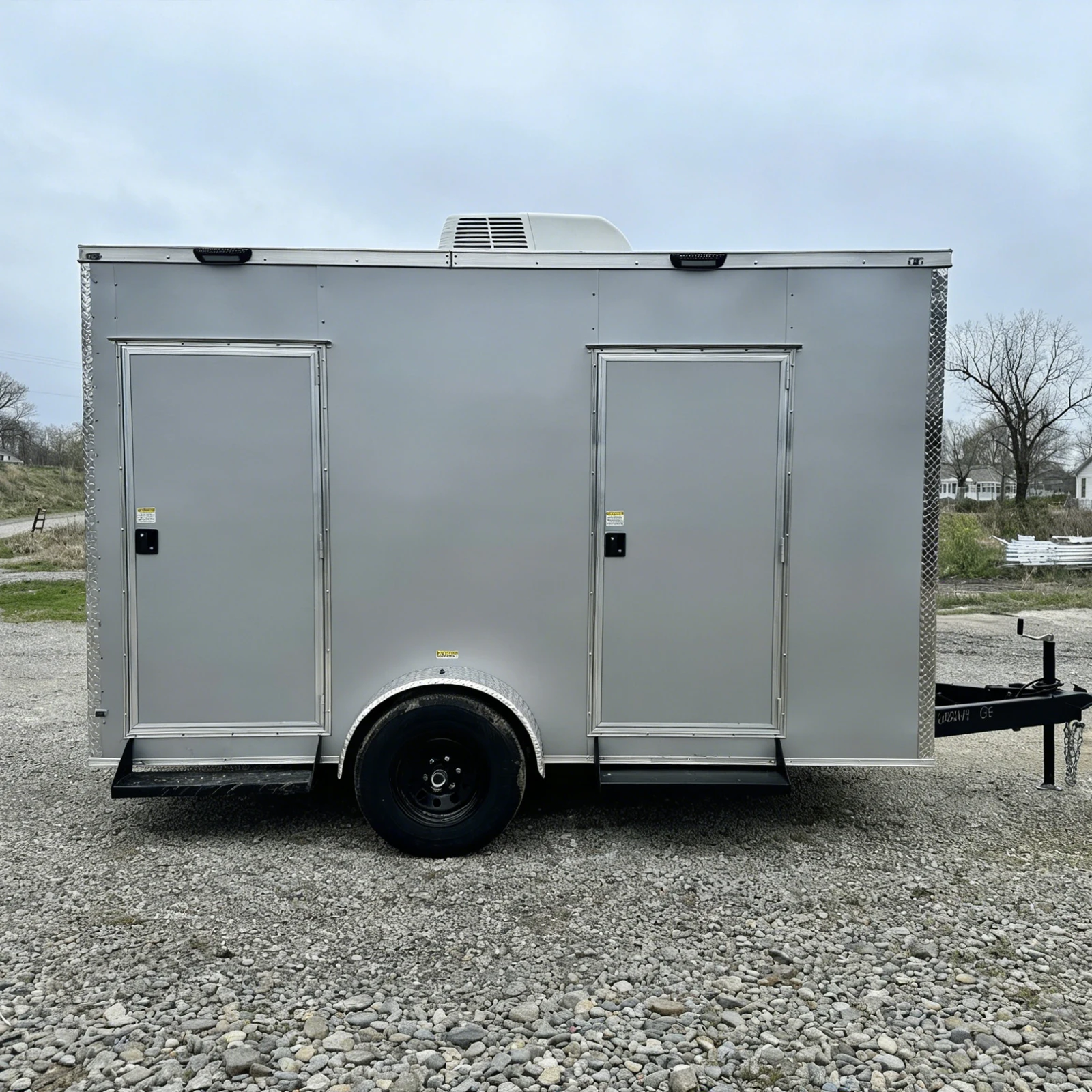 

Mobile Toilet Trailer, Portable Restroom Trailer Towable, Outdoor Bathroom Trailer for Events, Camping, Job Sites