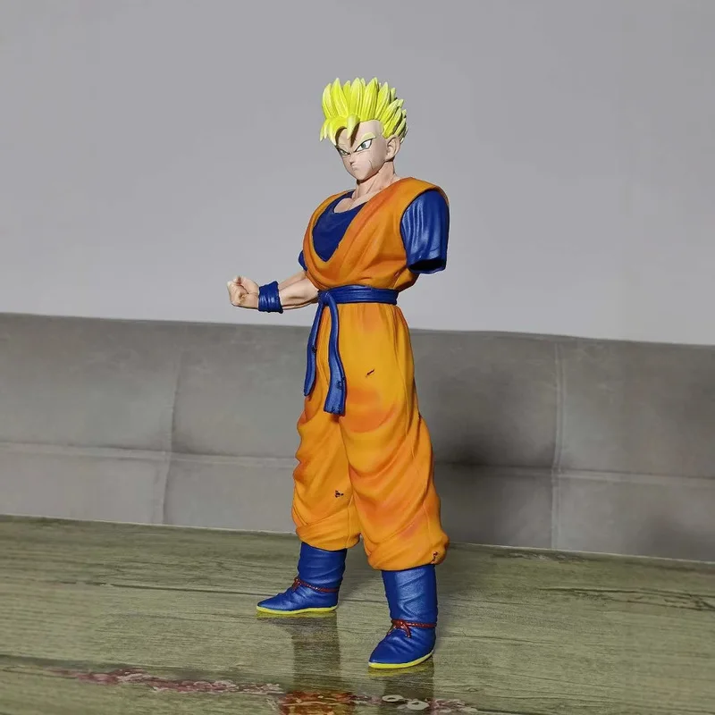 

Seven Dragon Ball Saiya people realize food one arm realize food stand up and pose animation manual anime model