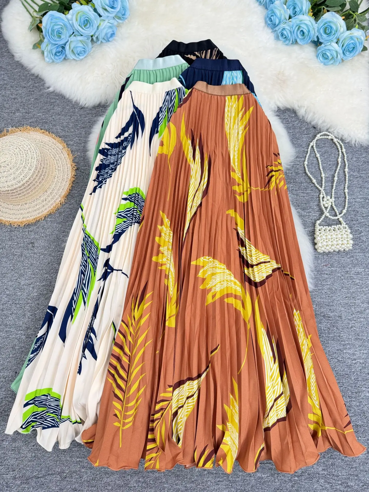 Vintage Navy Blue Tropical Leaf Print Pleated Maxi Skirt High Waist A-line Flowy Long Skirt For Women Elegant Summer Vacation