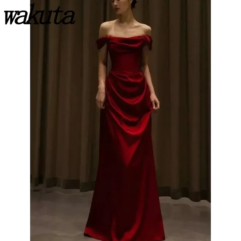 

Wakuta Gorgeous Spaghetti Strap Mermaid Prom Gowns Lace on Chest Vestidos De Noche Shiny A-Line Formal Party Wedding Dresses