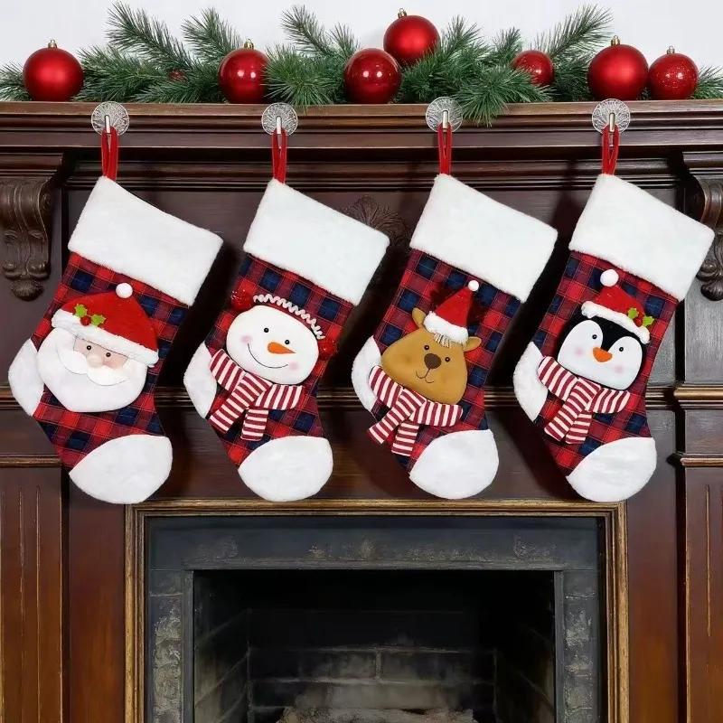 Christmas Decorations Checkered Christmas Socks Shopping Mall Christmas Tree Decorations Socks Gift Bag for Fireplace Tree Decor