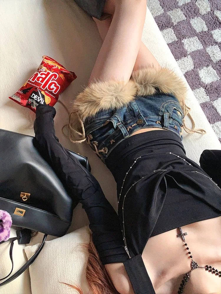 Winter New Women's Retro Design Fluffy Splicing Jeans Shorts Y2k Low-rise Strap Slim Hot Pants - Image 5