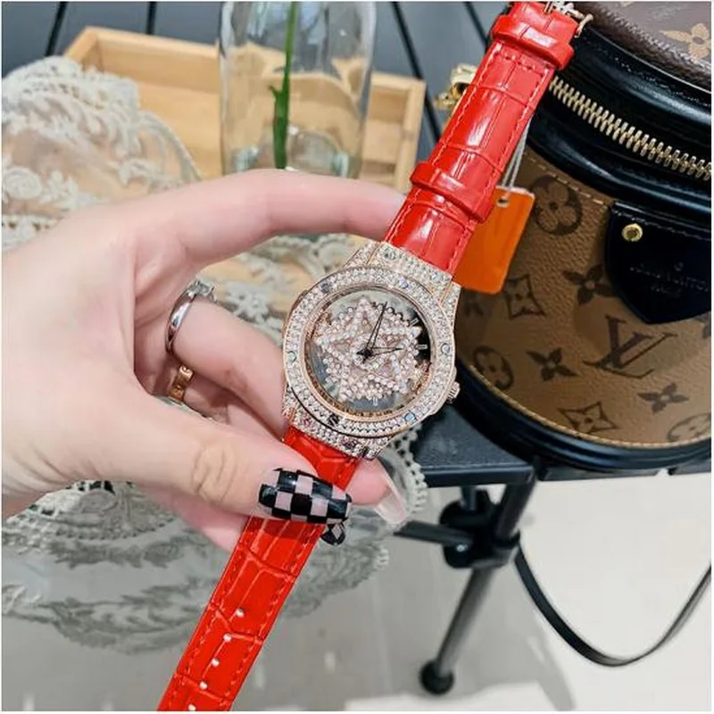 

DINIMI Watch female fashion trend five awn star high school female dial temperament light luxury lady belt quartz watch