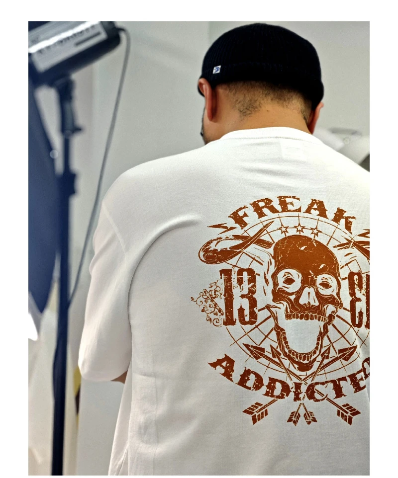 T-shirt da uomo e da donna a maniche corte stampate in puro cotone autunnale e invernale in stile fumetto scuro metallizzato per motociclette da strada