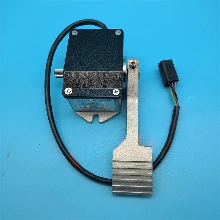 

RJSQ-001LT-B1 Green Pass Electric Sightseeing Car Accelerator Pedal Switch