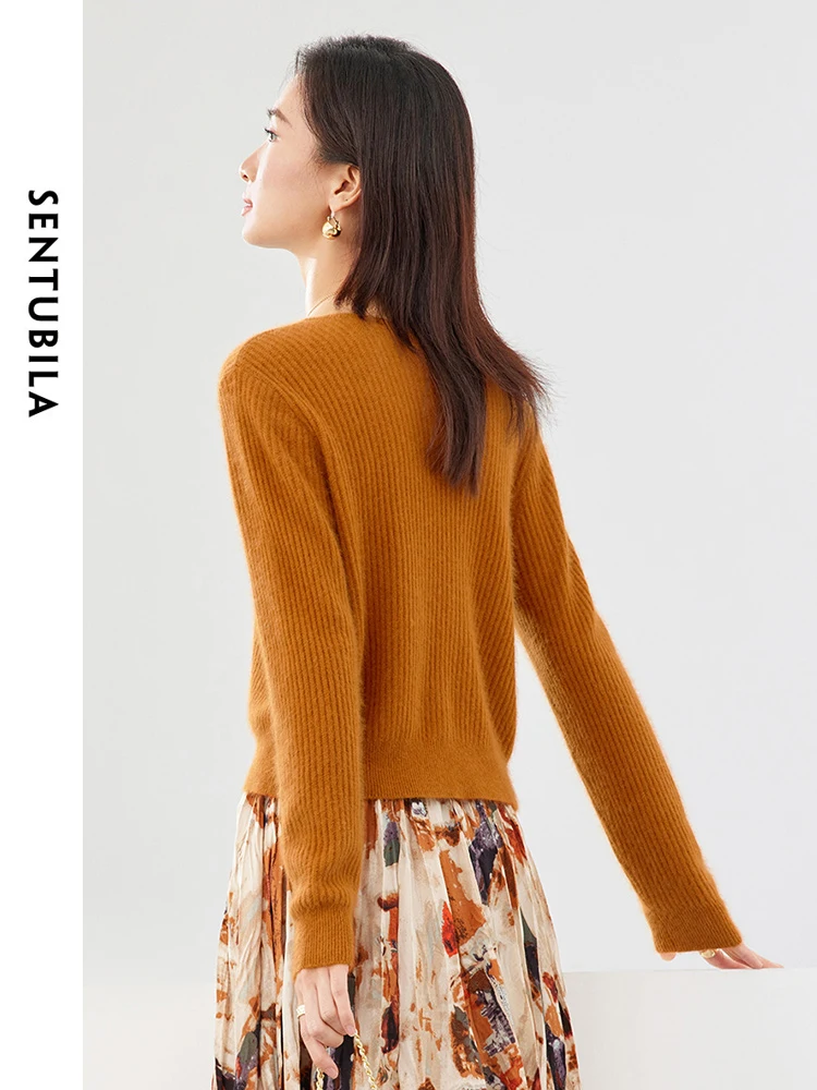 SENTUBILA Elegant Short Sweater Women Pullover Jersey 2024 Autumn Fashion V-neck Long Sleeve Knit Tops Female Knitwear W41E52863