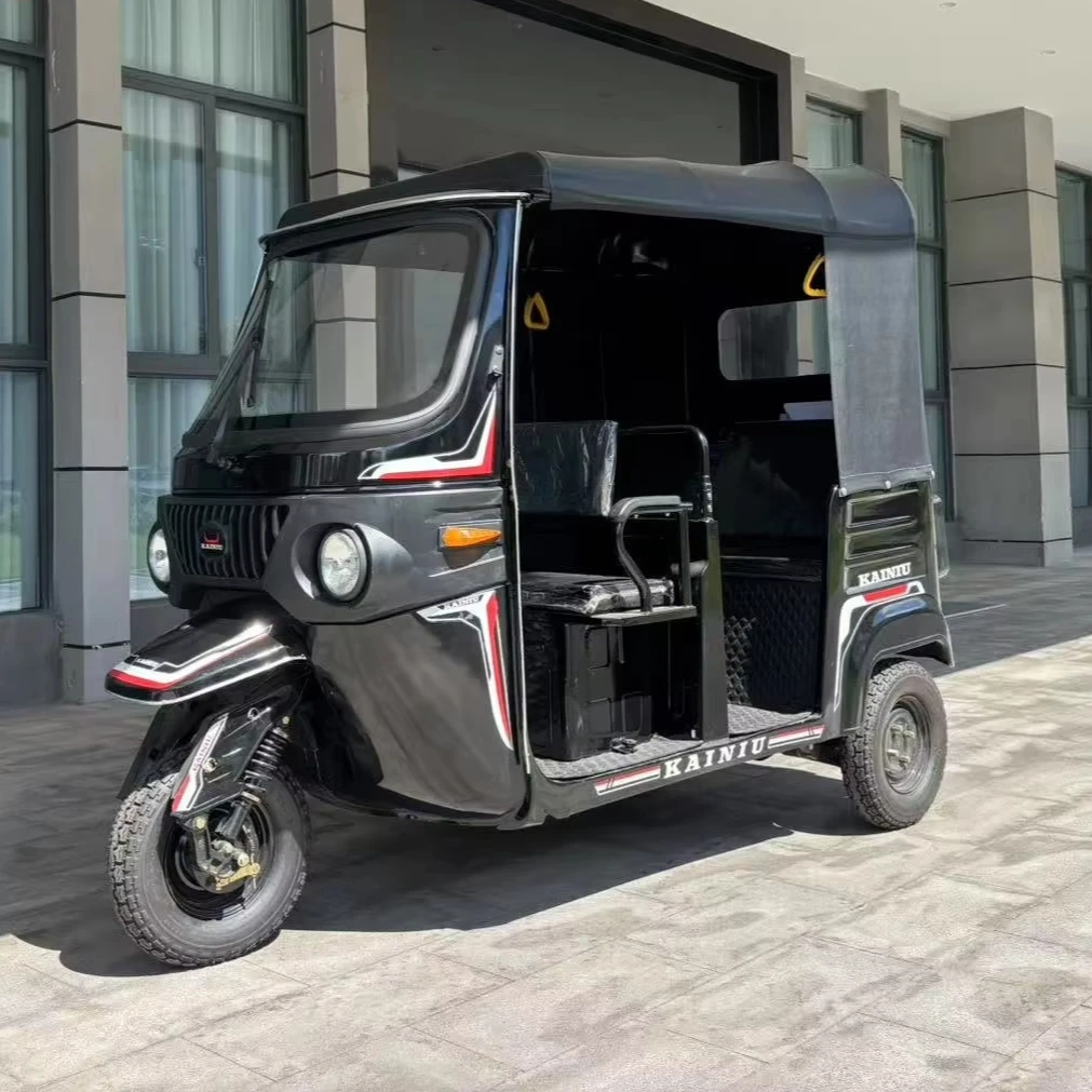 2026 High Power 3000W 72V Electric Tuk Tuk Rickshaw 3 Wheeler Passenger Taxi Closed Body Electric Motorcycle Trike for Adult