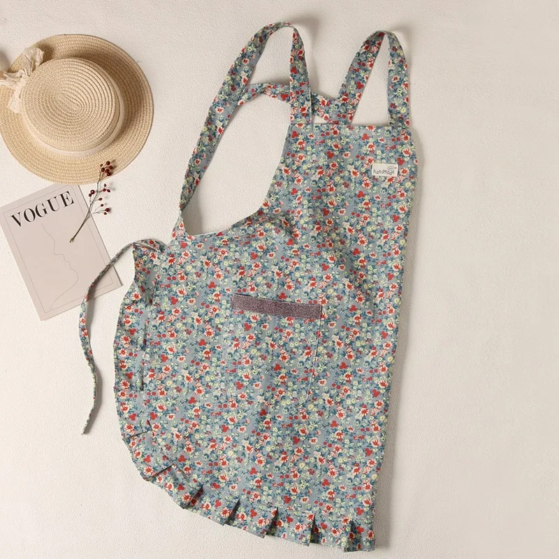 Vintage Floral Print Princess Pastoral Apron for Women Kitchen Baking Anti Fouling Adjustable Strap Safety protective clothing