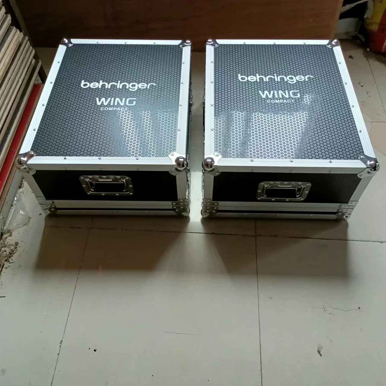 

WING COMPACT Carrying Case Suitable for Stage Equipment, Durable, Stage Equipment Protective Case