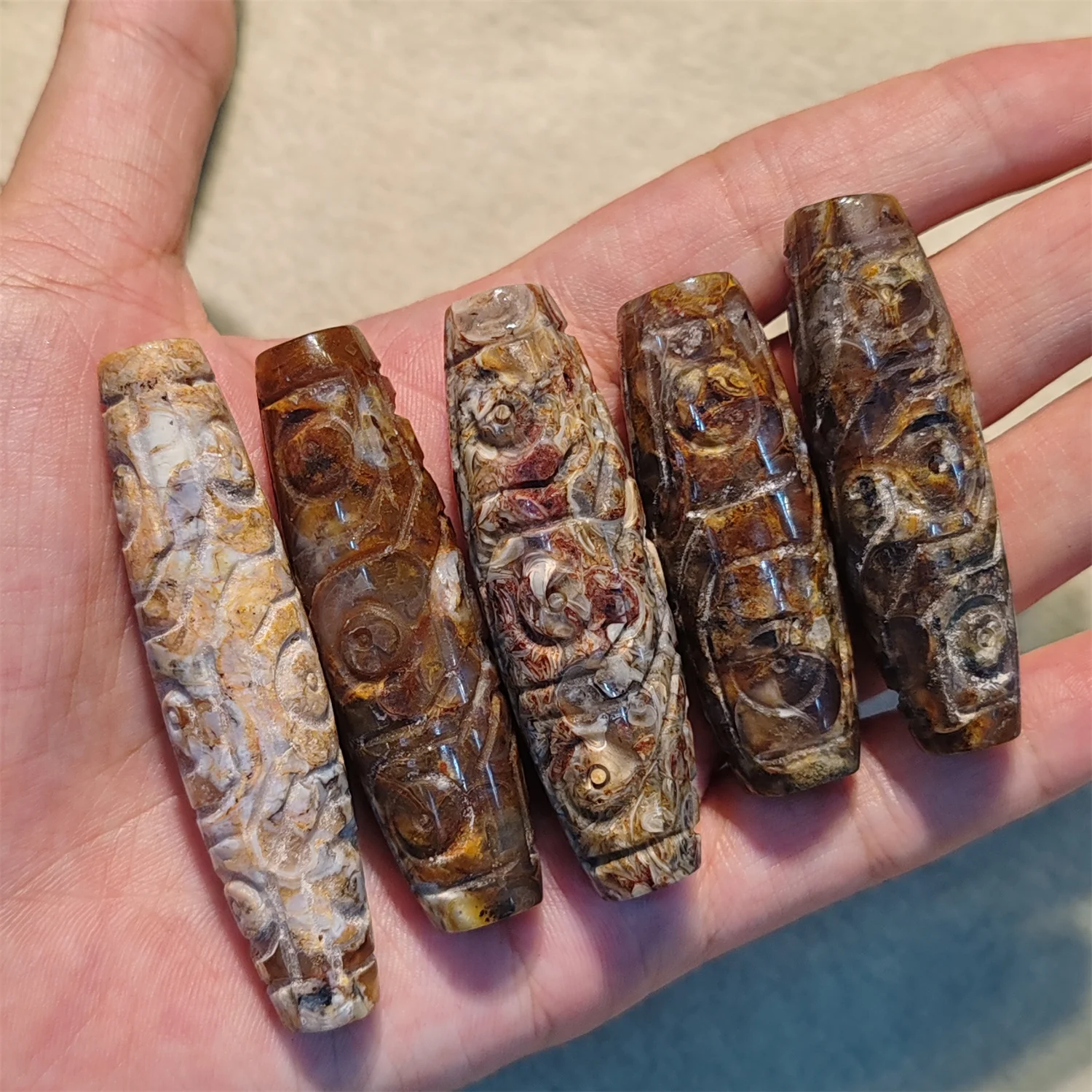 1pcs/lot Natural Conch Dzi most mysterious powerful energy Carved phoenix nine eyes pattern Rare special Loose beads Ethnic