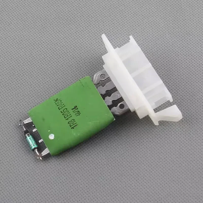 Suitable for Volkswagen, Octavia, superb, AnTiguan, Speed, Tengye, Emperor Speed Sect, Golf 6, air conditioner, blower resistor