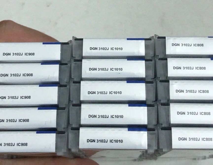 

Hard alloy cutting blades DGN3102J IC1010