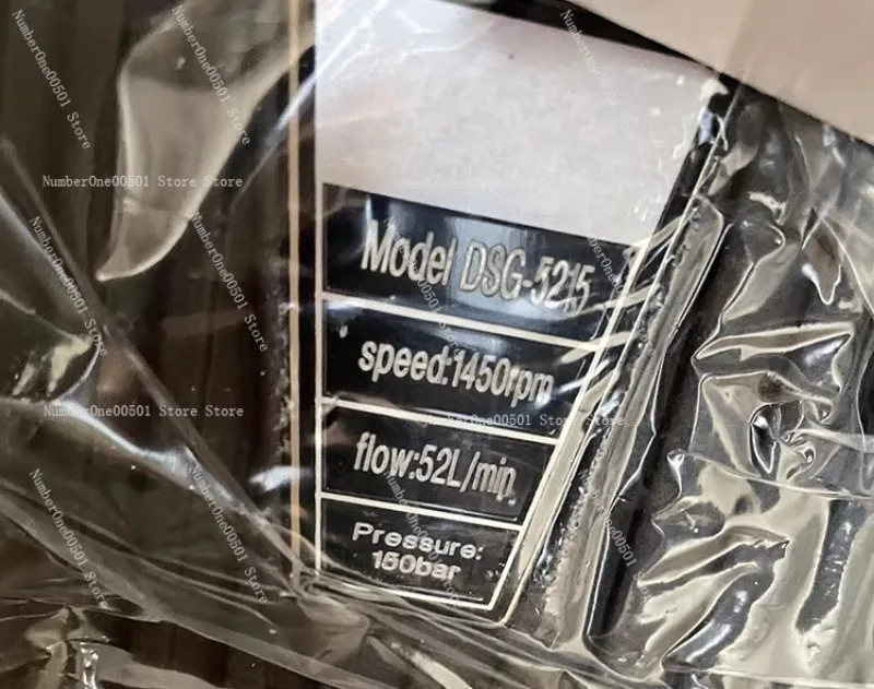 

Sweeper Truck High Pressure Plunger Pump DSG5215 DS3025 High Flow Water Pump 21MPa Cleaning Vehicle Part