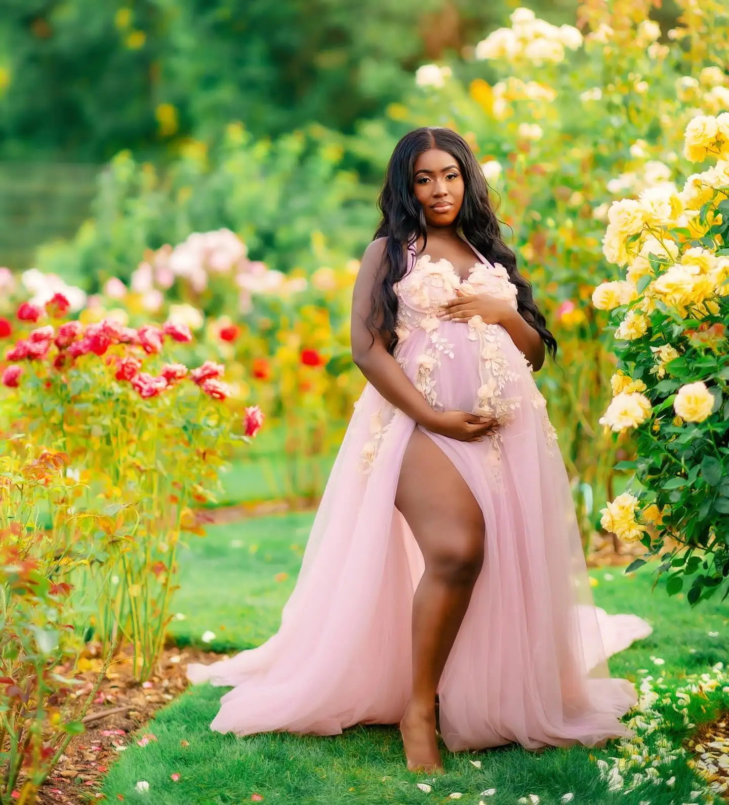 Eleganckie różowe sukienki na studniówkę do sesji zdjęciowej lub baby shower, szyte na miarę, seksowne, z dekoltem w serduszko, z wysokim rozcięciem, suknia do sesji zdjęciowej.