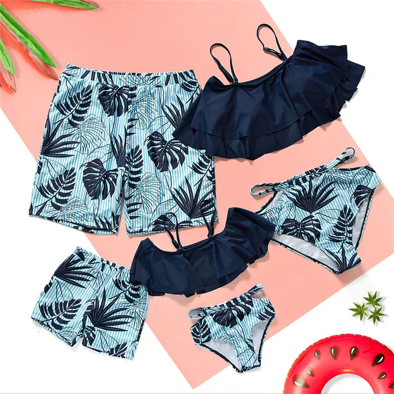 2022 New Family Matching Swimsuit Queen Princess Swimwear Leaf Print Beachwear Mommy and me Swimsuit Beach Shorts For Kids Men