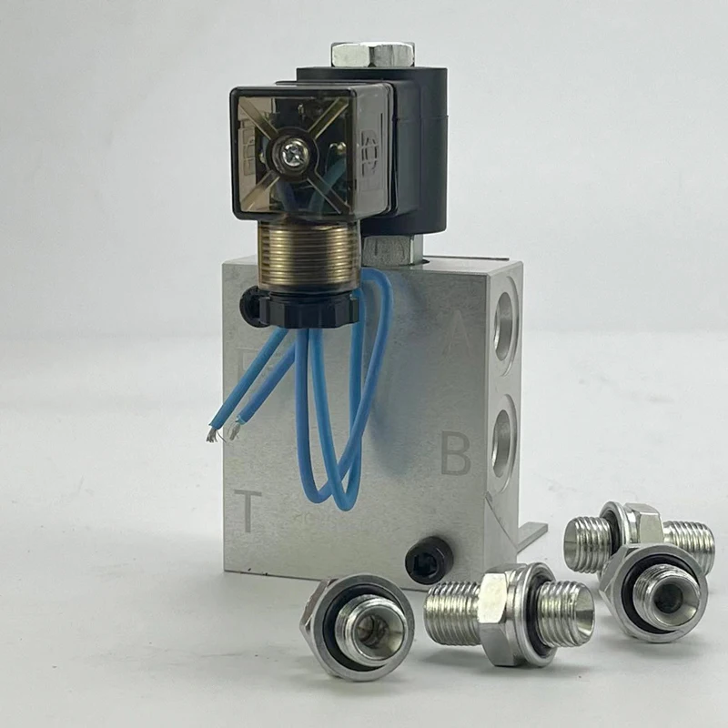 

Excavator quick change connector hydraulic two position four way solenoid valve 12V24V wood grabbing pilot
