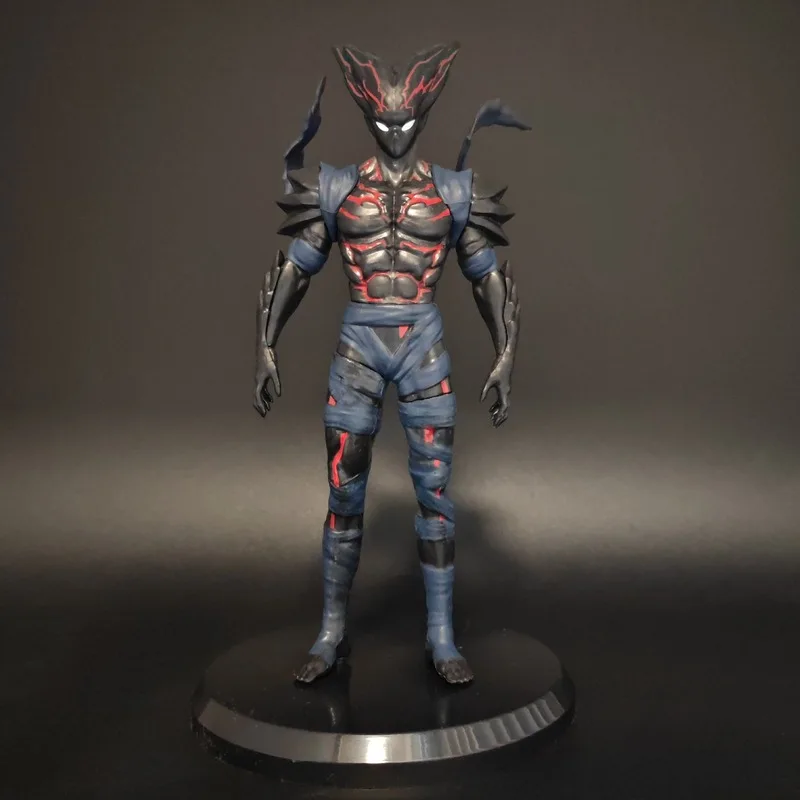 One Punch Man Awakened Garou Anime-Figur, PVC-Sammlermodell, Desktop-Computer-Gehäuse-Dekoration, Ornament für Anime-Sammler