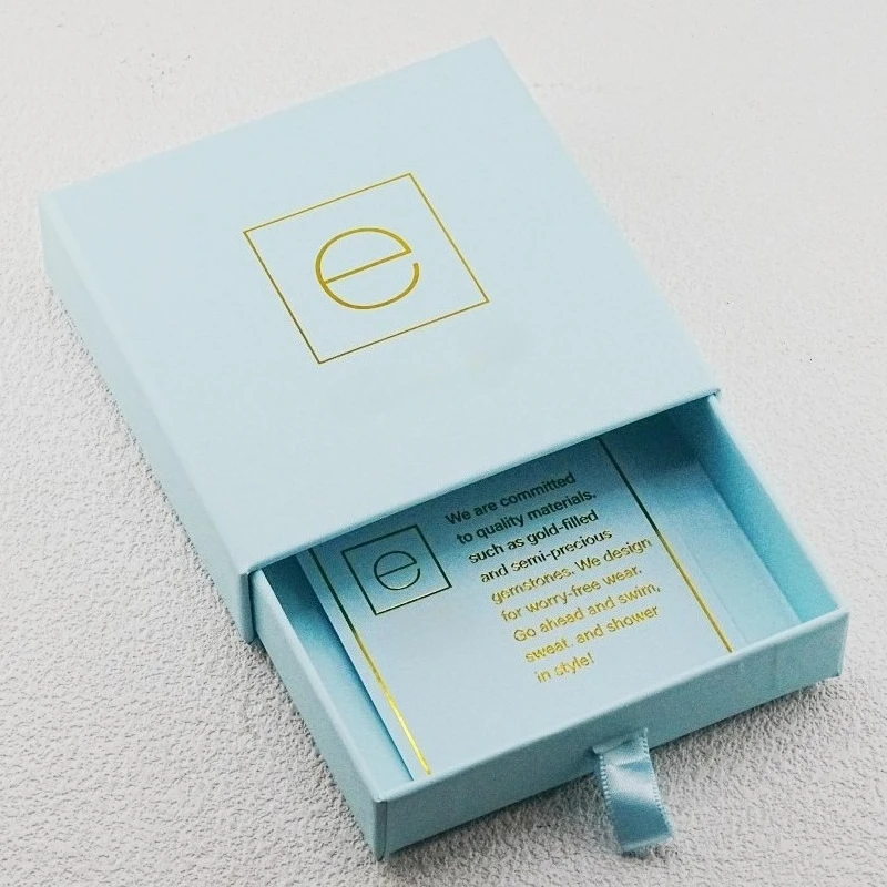 E new Jewelry Gift Box and Dust Bag One Set