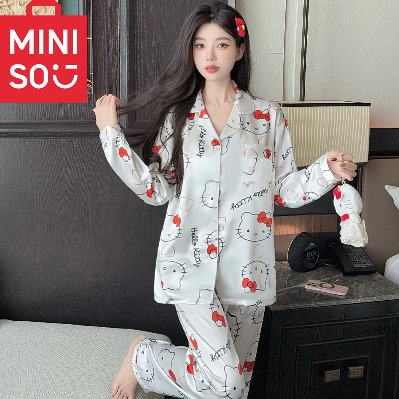 طقم بيجامة لطيف مطبوع عليه حروف هالو كيتي للسيدات للخريف ملابس نوم لطيفة على الموضة الكورية الحلوة طقم مكون من قطعتين للشتاء