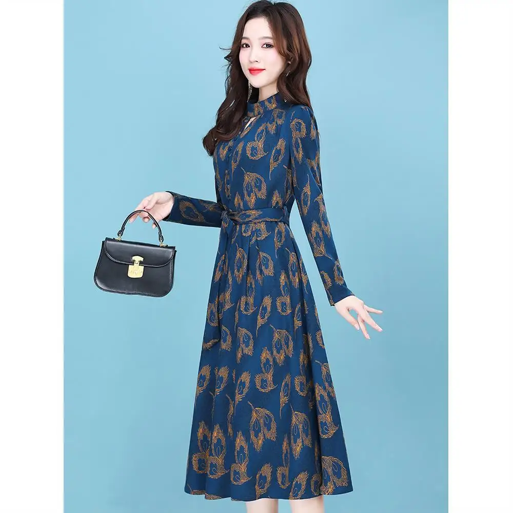 

2024 Newest Elegant Dress Women Winter New Pleated O-neck A-line Long-sleeved Party Dresses Solid Office Lady Vestidos V341