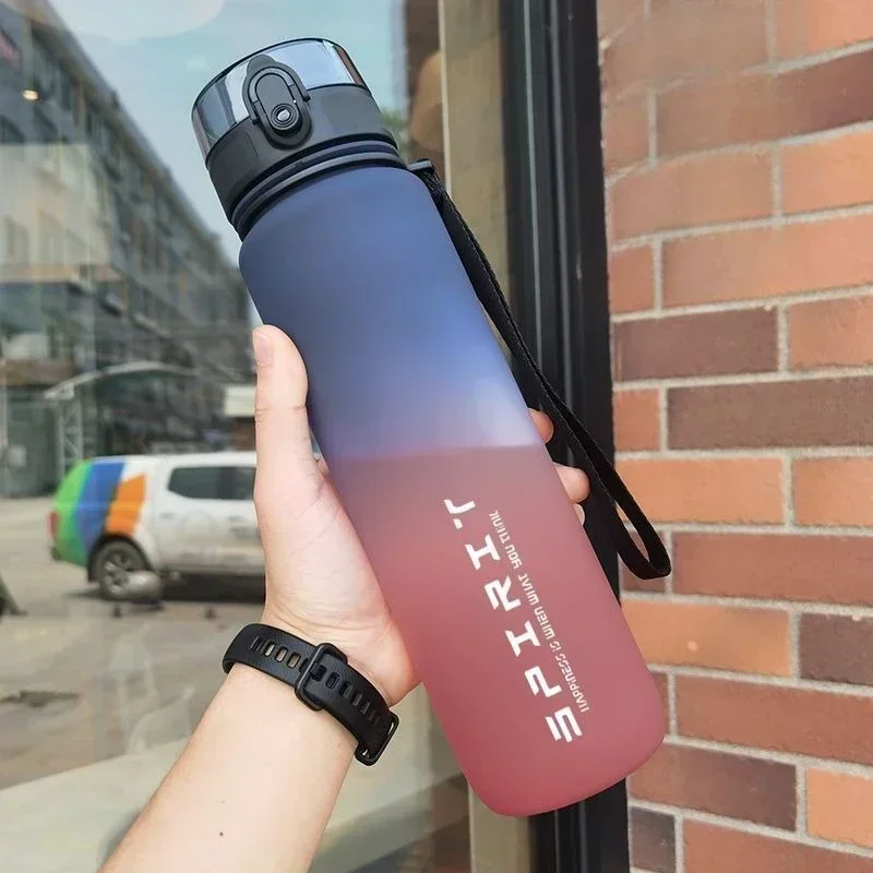 1-Liter-Sportwasserflasche mit großem Fassungsvermögen, auslaufsicher, bunter Kunststoffbecher, zum Trinken, für Outdoor-Reisen, tragbar, für Fitnessstudio, Fitness, Krüge