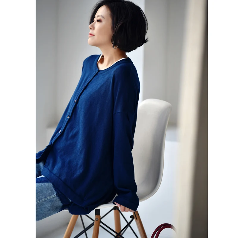 MICOCO W3008C Literatura a umění Jednoduchá všestranná volná silueta, pocit před krátkým po dlouhém pleteném kardiganu - náhled 5