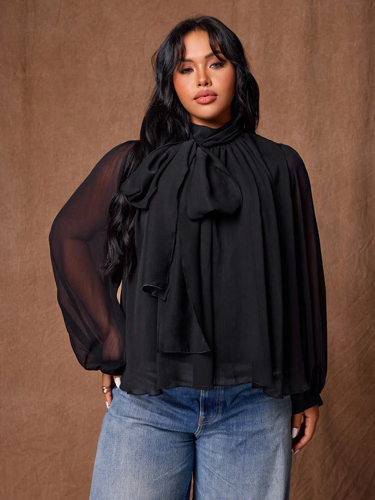 Plus Size 2026 Fall New Arrival: Women's Casual Sleeveless Chiffon Textured Fabric Scarf-Style Shirt—Casual and Elegant