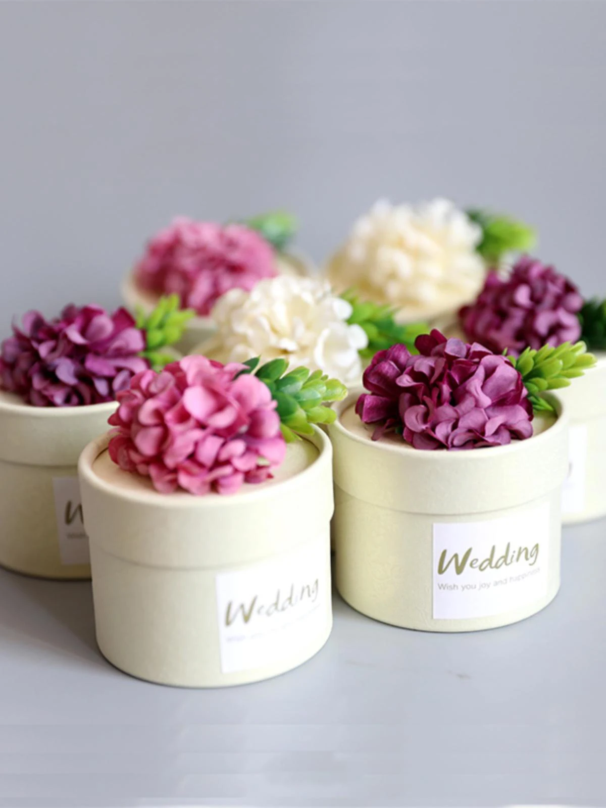 

Europe Gift Box,Creative Flower Cylinder Candy Boxes, Wedding Party Favors,Packaging Paper Bags, Baby Shower Supplies, Wholesale