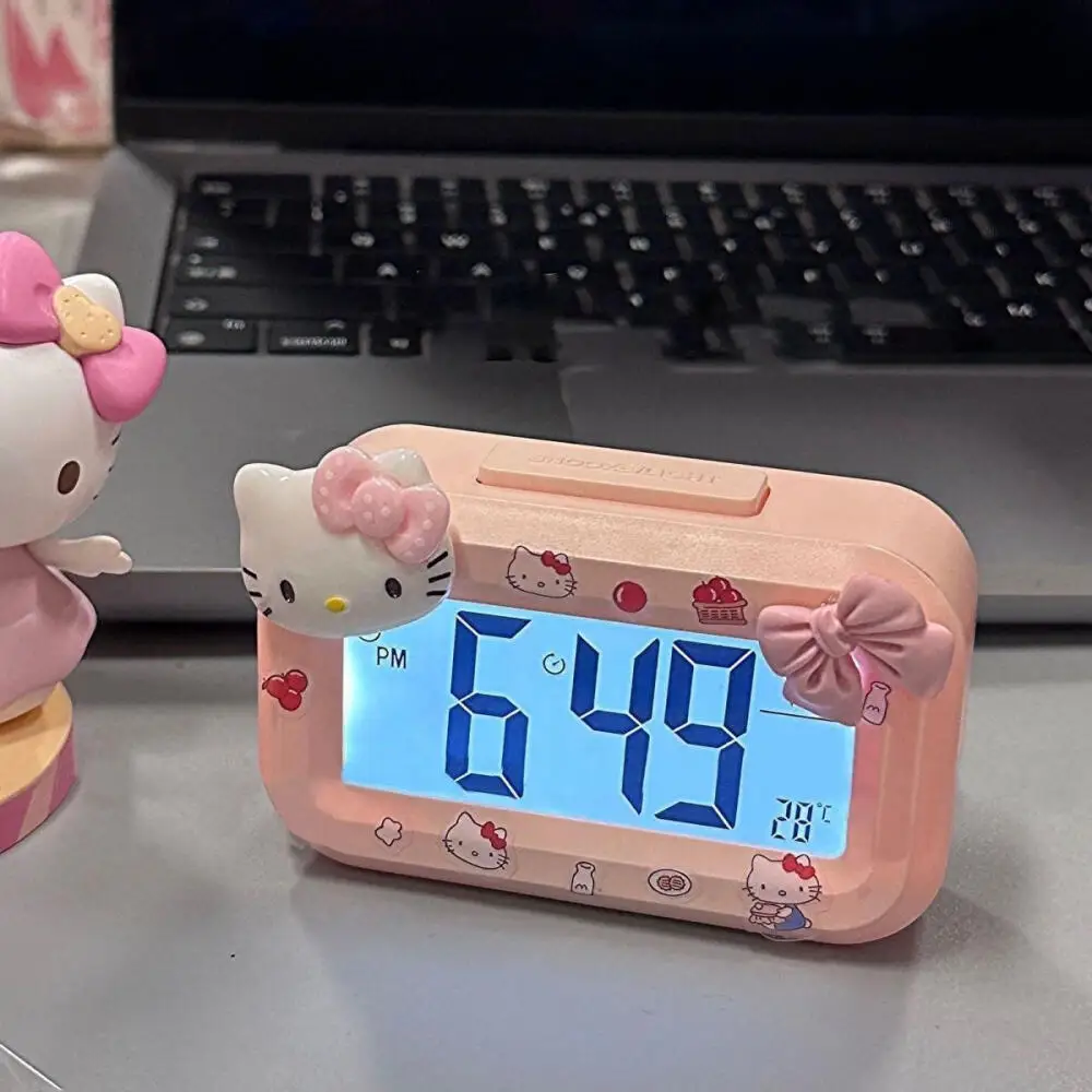 Sanrio Hello Kitty sveglia Cartoon Mini Kitty Cat nottilucenti allarmi orologi dormitorio Desktop Ornament sveglie per studenti