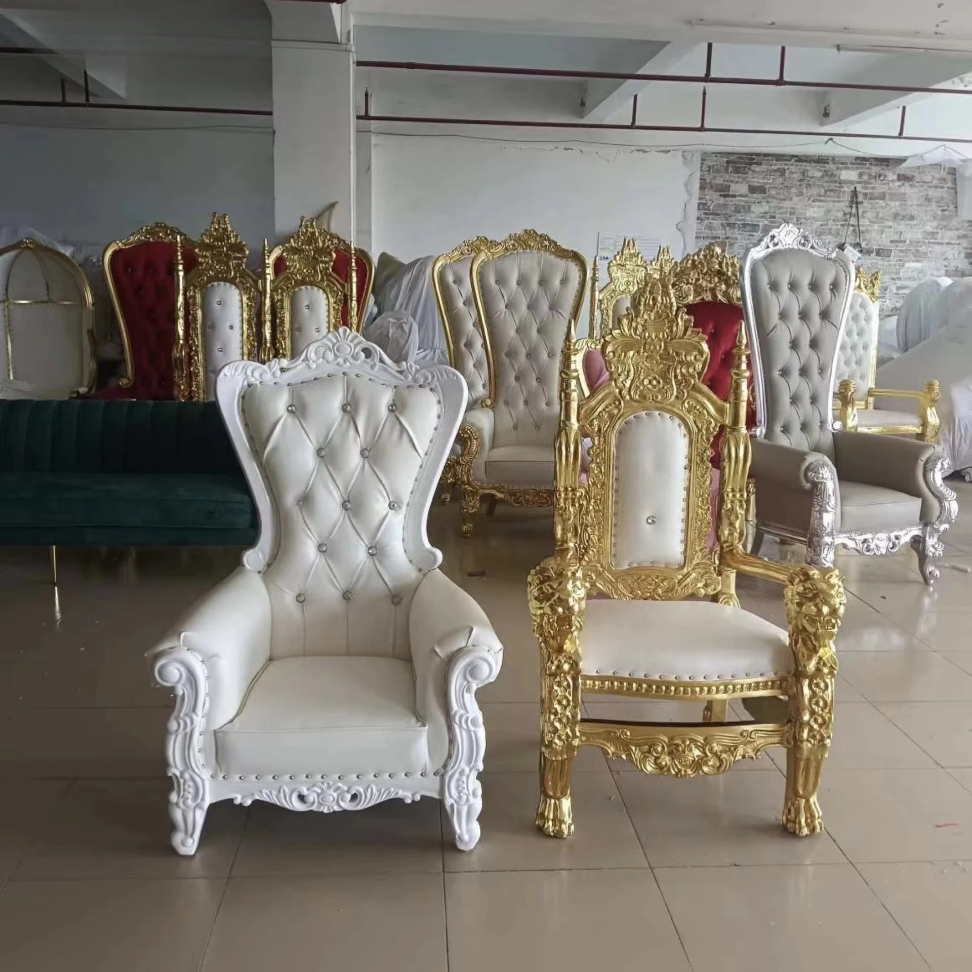 

Оптовая цена, хорошее качество, роскошный золотой и белый детский стул-трон, детские праздничные стулья для мероприятий