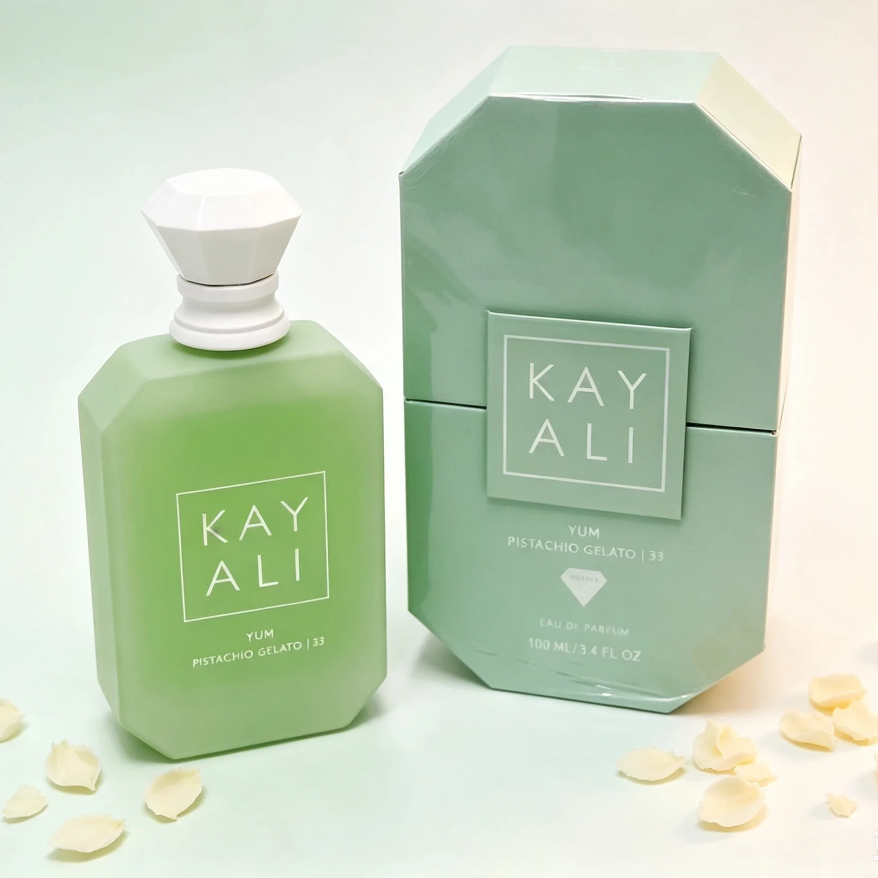 Kayali Yum Pistachio Gelato 33 EDP 100ml Creamy Nutty Gourmand Unisex Parfum Vanille Amande Parfum Doux Boîte cadeau de vacances