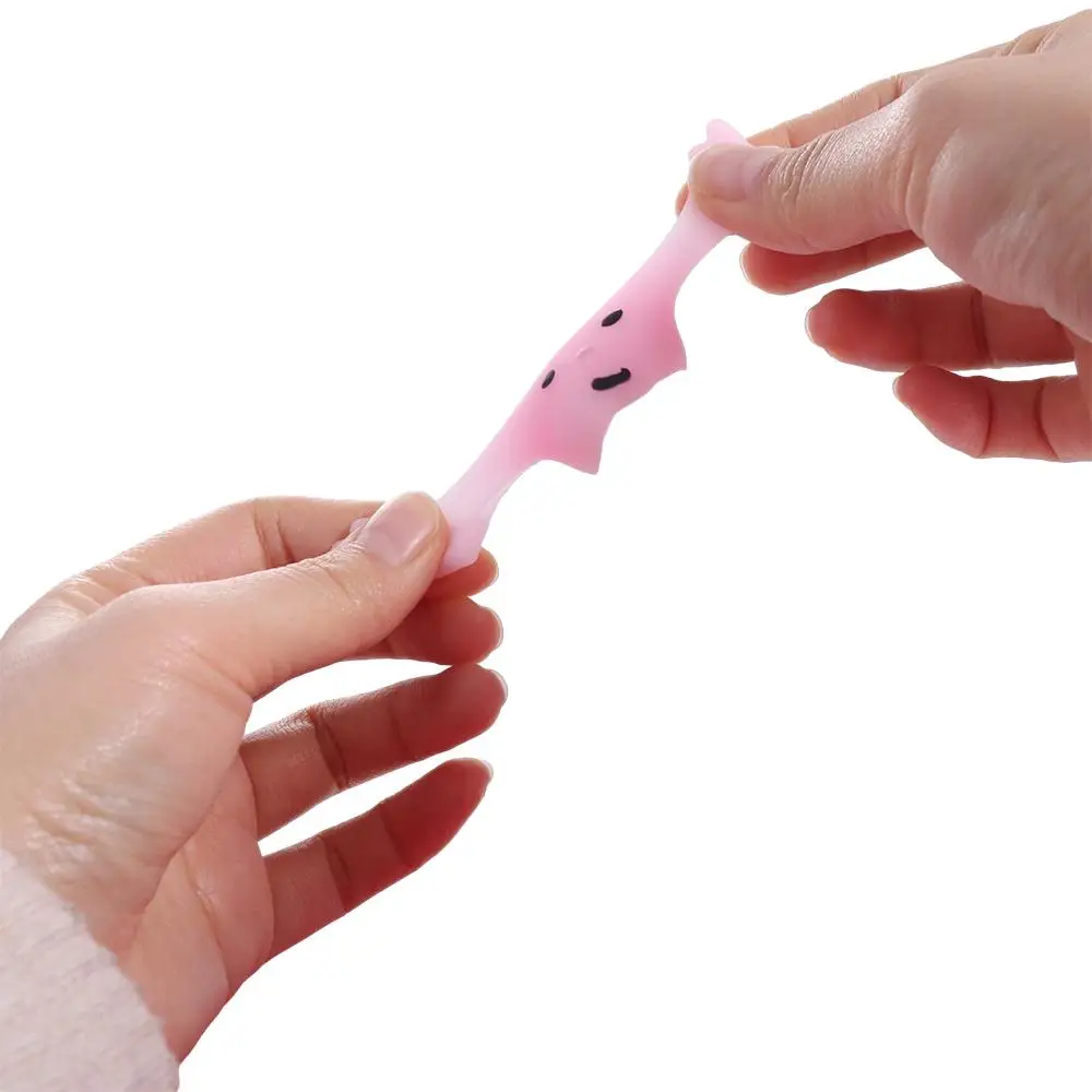 Divertidos juguetes suaves de Navidad para niños, juguete para apretar a mano de estilo aleatorio de rebote lento, juego de Navidad para apretar elástico Kawaii