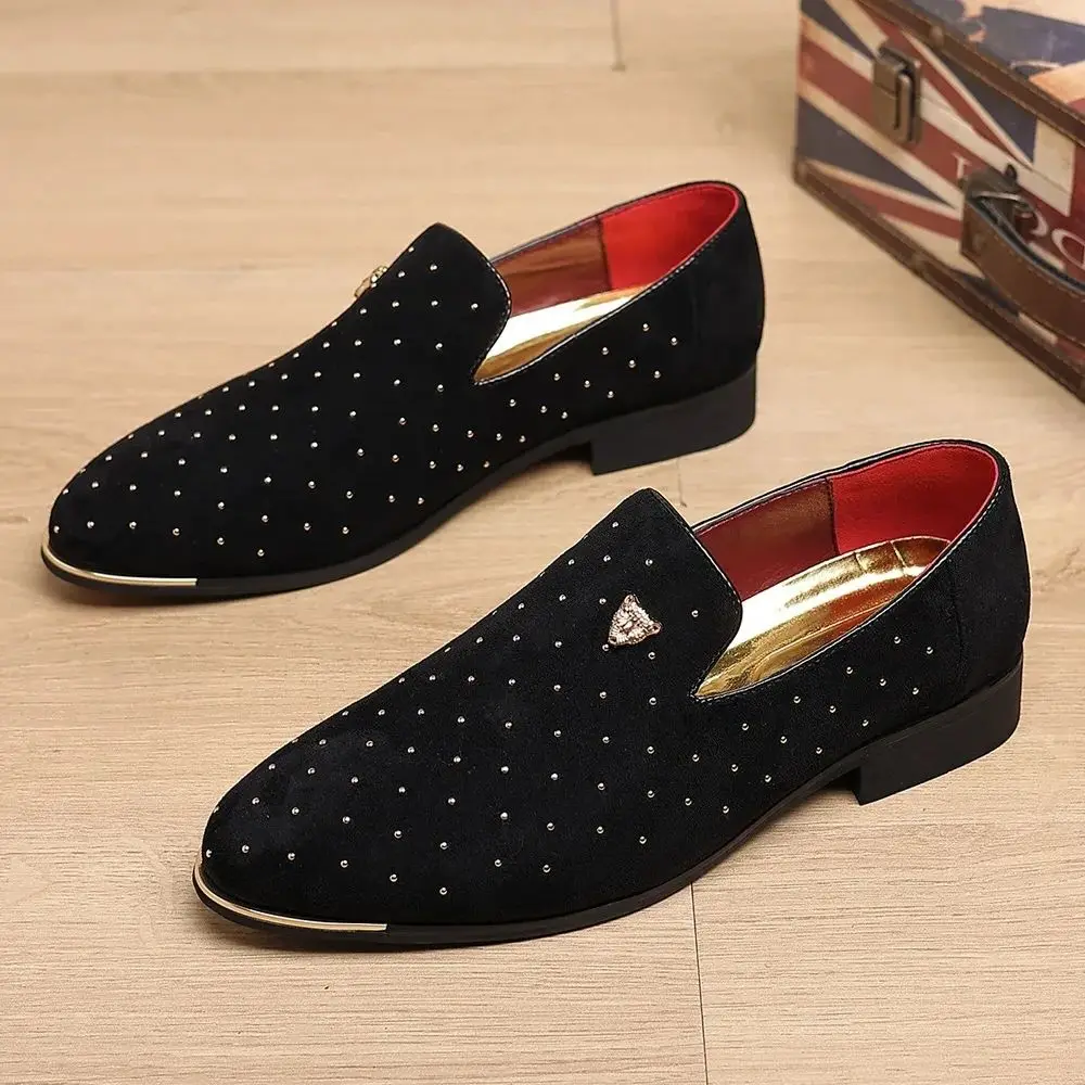 Men's Suede Leather Casual Shoes Mens Fashion Slip-on Rivets Party Wedding Loafers Moccasins Men Light Comfortable Driving Flats